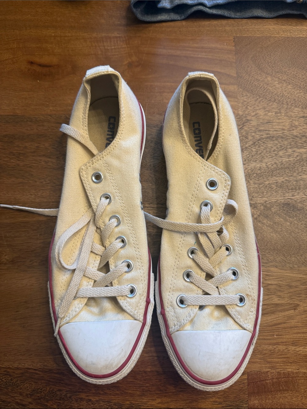 Converse Cream Canvas Low-Top Sneakers with Red Trim